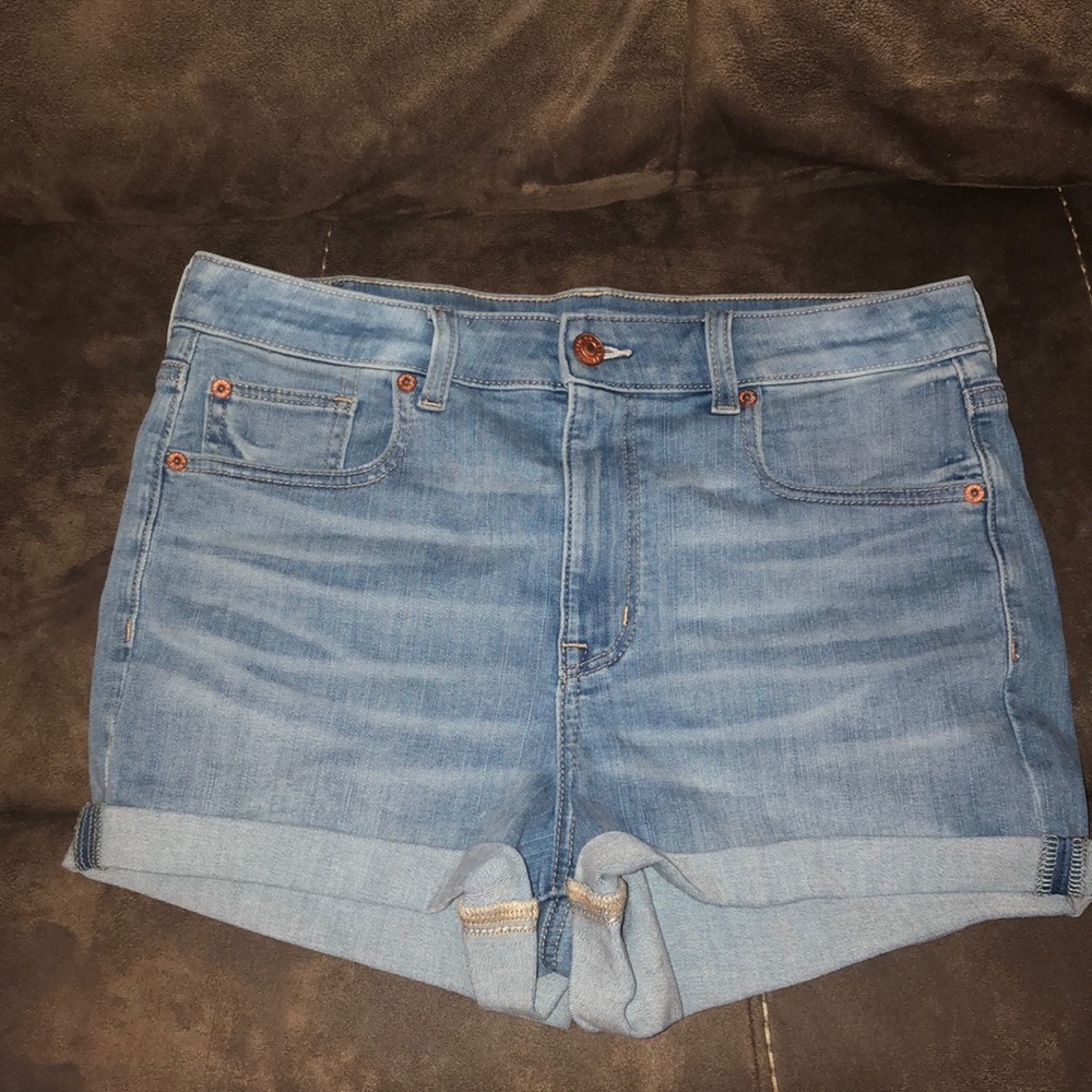 American Eagle neXt level stretch jean short
